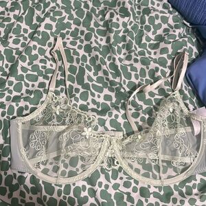 lace bra